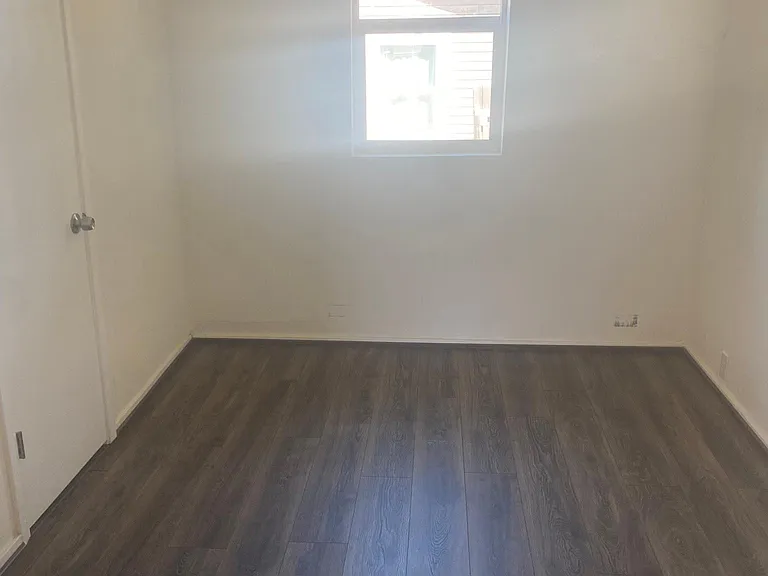 429 W Florinda St — Photo 8