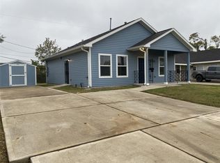 3151 Roe Dr, Houston, TX 77087