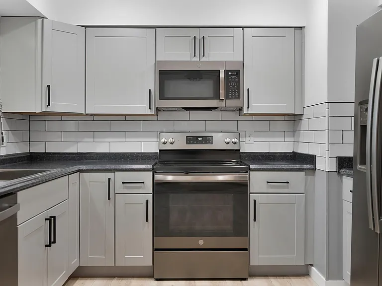 13416 E 26th Ave — Photo 13