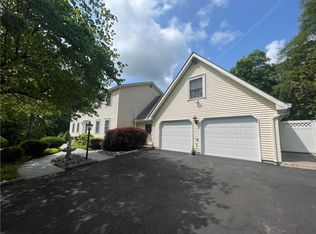 12 Rita Ln, Lagrangeville, NY 12540