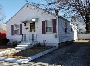 43 Dedham Ave, Providence, RI 02909