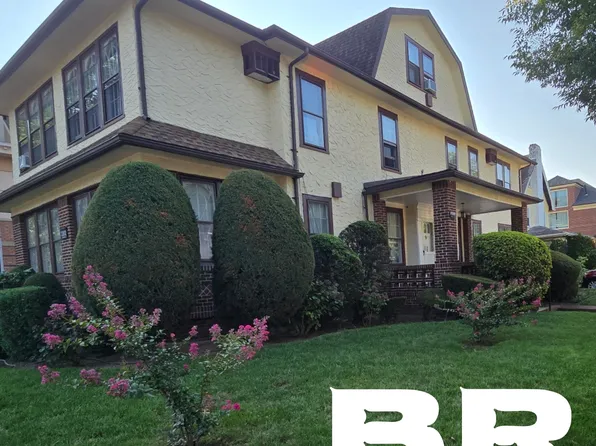 2202 Avenue I image 1 of 1