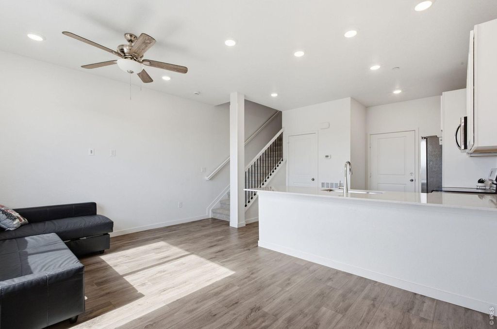 5480 Second Ave