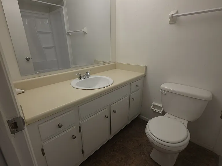 105 Garden Dr — Photo 11
