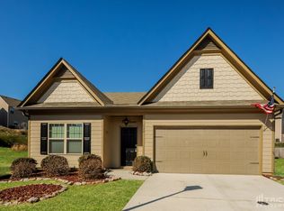 524 Sunrise Ln, Pendergrass, GA 30567