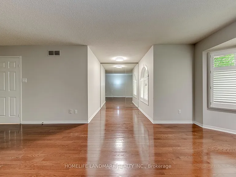 67 Cudmore Rd — Photo 24