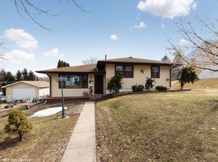 2025 K St SW, Cedar Rapids, IA 52404