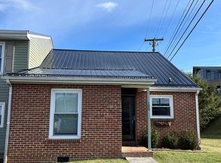 100 Windswept Cir, Tazewell, VA 24651