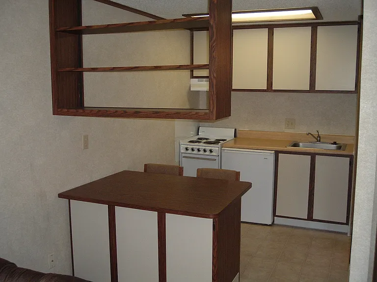 Cedargate Apartments — Photo 10