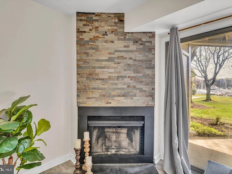 7036 Harbour Village Ct #T1 — Photo 8