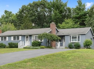 18 Biscayne Dr, Chelmsford, MA 01824