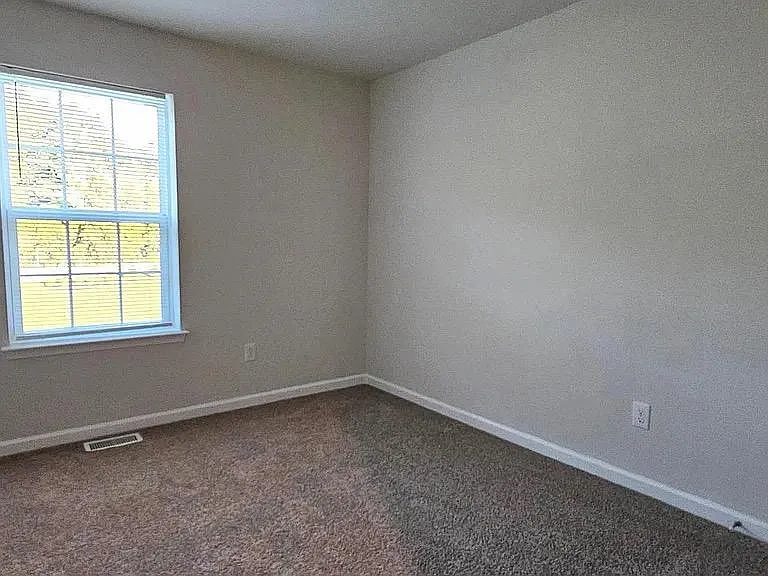1157 Martin Rd — Photo 13