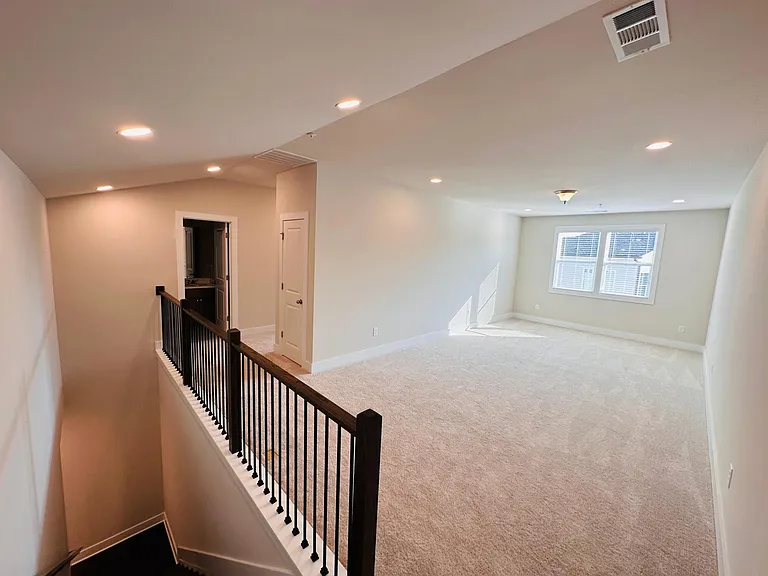 1247 Winterhaven Dr #1247 — Photo 35