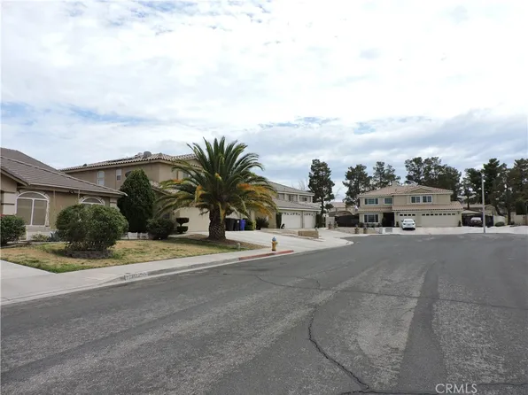 14733 Ladybird Ln, Victorville, CA 92394