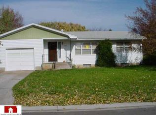 504 W Northridge Rd, Newton, KS 67114