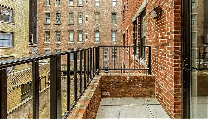 Rented by REAL New York | media 4