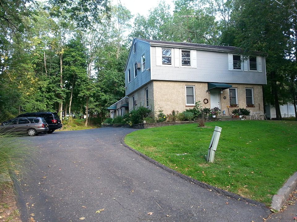 1st image of 7 Medway Ave