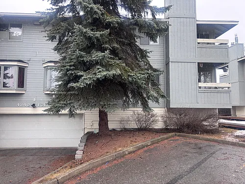 4240 Folker St #B102 Photo 1