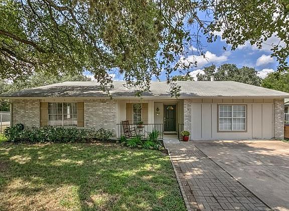 2nd image of 7742 Croftwood Dr