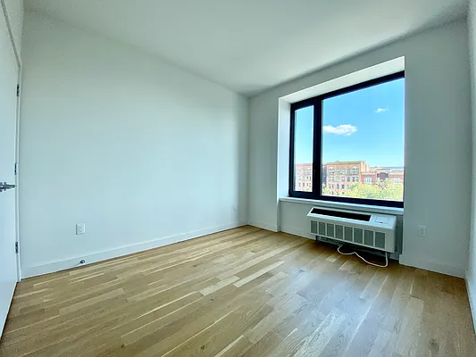 Rented by Zjama Realty Corp | media 5