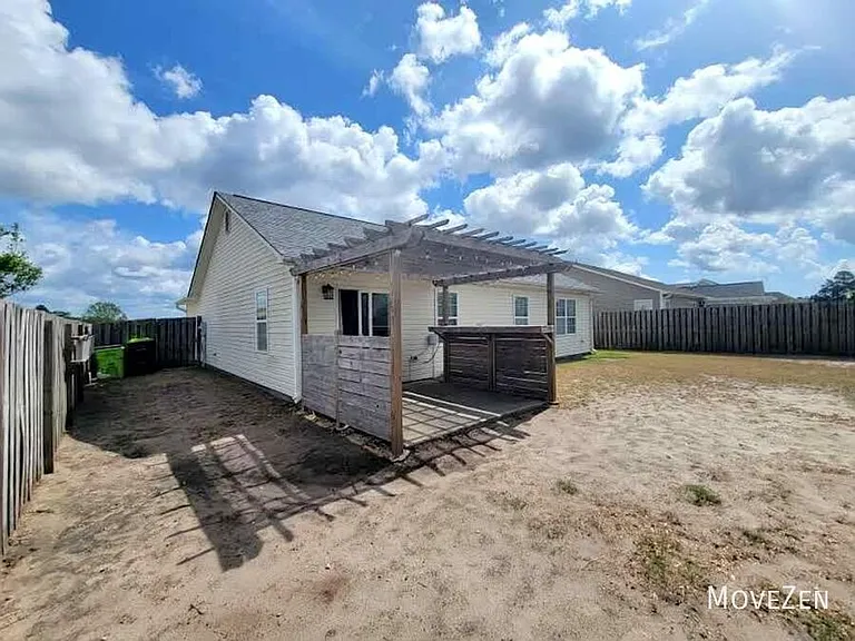 1347 Parkland Way — Photo 18