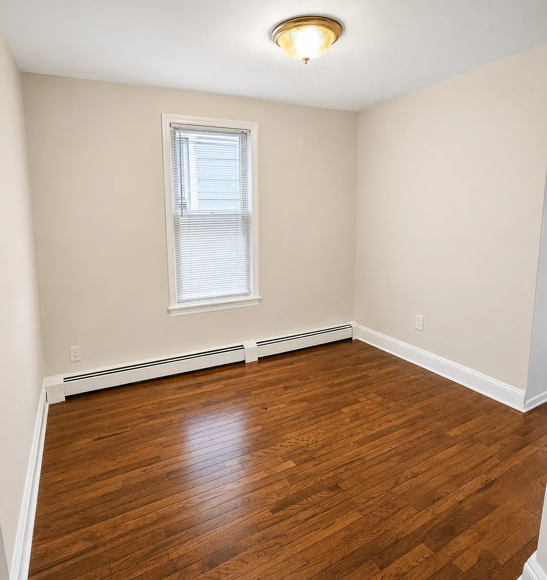 166 Highland Ave — Photo 3