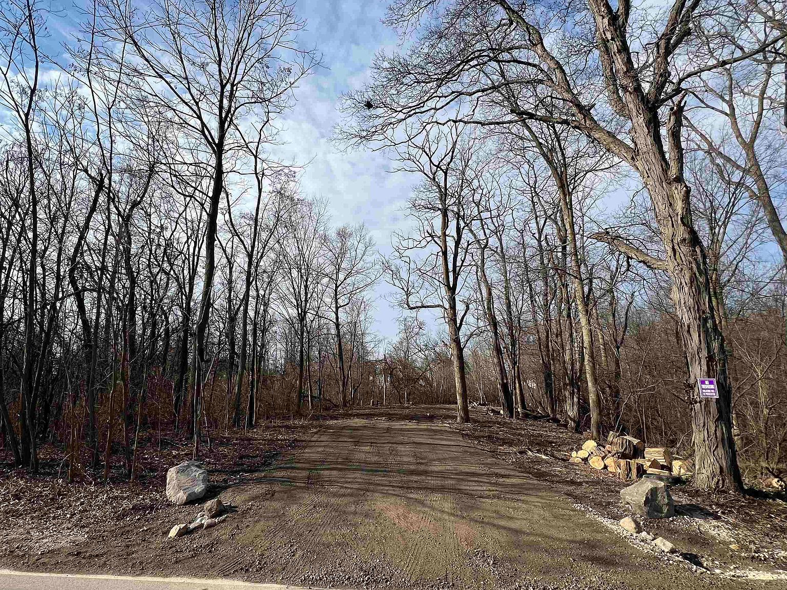 3925 Leesburg Rd, Fort Wayne, IN 46808 MLS 202405731 Zillow