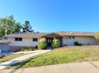 6 Coleman Ct, San Carlos, CA 94070