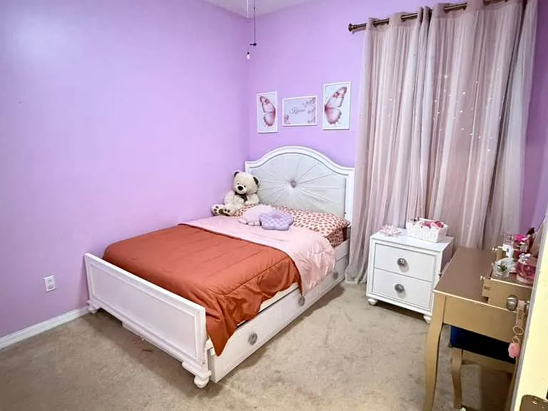 2118 Congress Ln — Photo 15