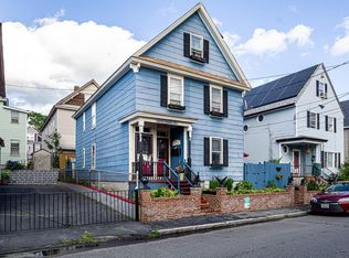 88-90 Perry St, Lowell, MA 01852