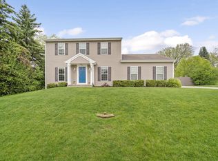 5843 N 121st St, Milwaukee, WI 53225