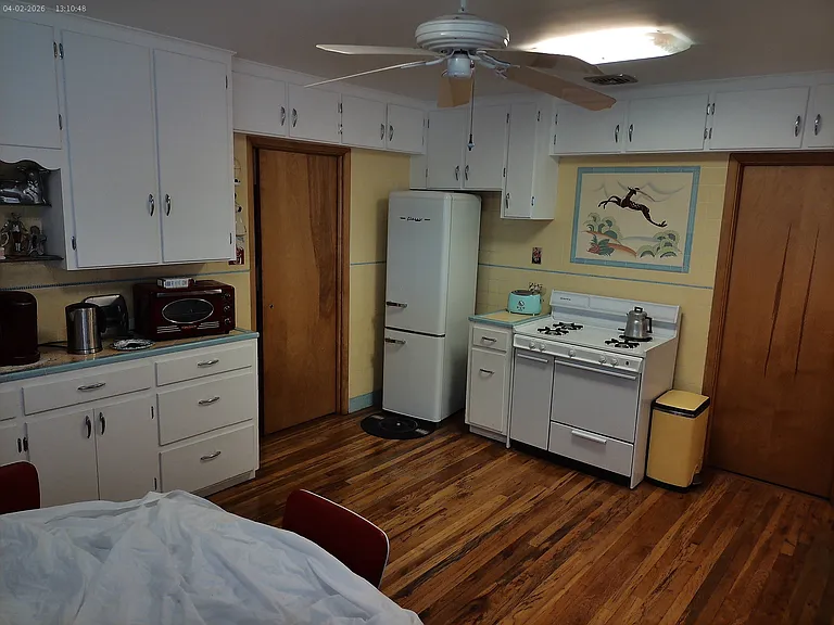 2580 N Monaco Pkwy #1 — Photo 26
