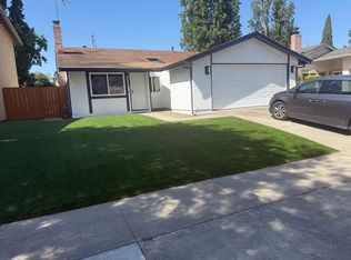 32555 Lake Bridgeport St, Fremont, CA 94555