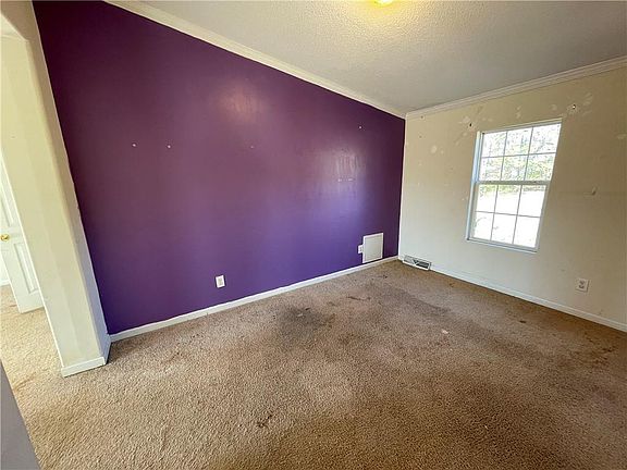 5th image of 2726 Culberson Ln