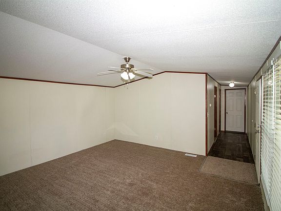 4th image of 775 Gorton Rd