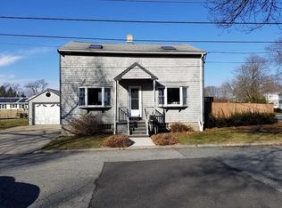 386 Bullock St, Fall River, MA 02720