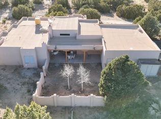 44 Camino Benavidez, Santa Fe, NM 87507