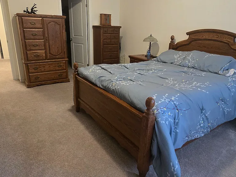 1241 Rexton Dr — Photo 11