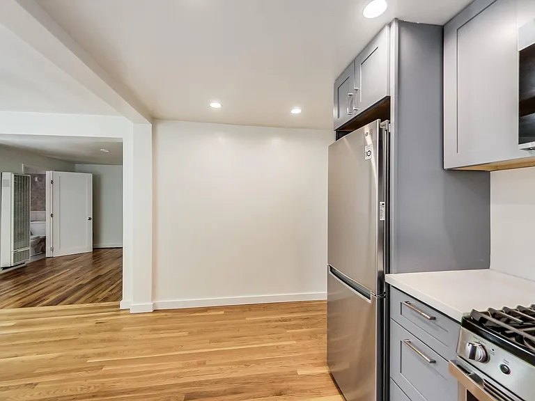 816 Peninsula Ave #B — Photo 7