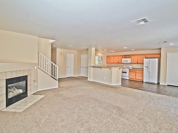 5th image of 9628 Kelly Creek Ave