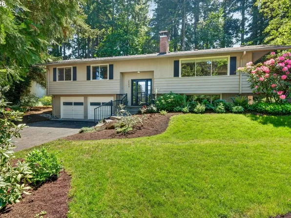 2584 Park Rd, Lake Oswego, OR 97034