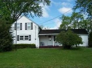 W11672 County Road V, Lodi, WI 53555