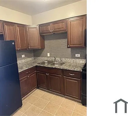 8134 S Western Ave #4 — Photo 1