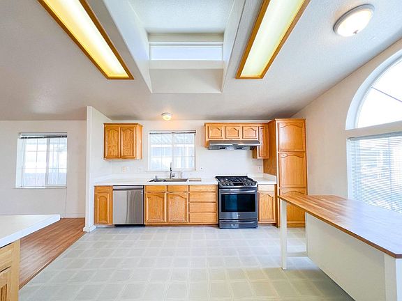 5th image of 1085 Tasman Dr Space 178