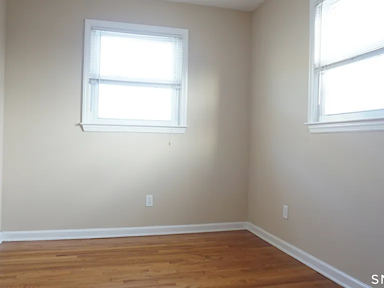 28-30 Sampson St #4 — Photo 15