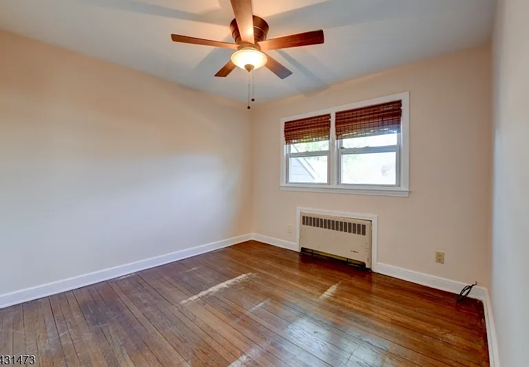 72 Colonial Dr — Photo 22