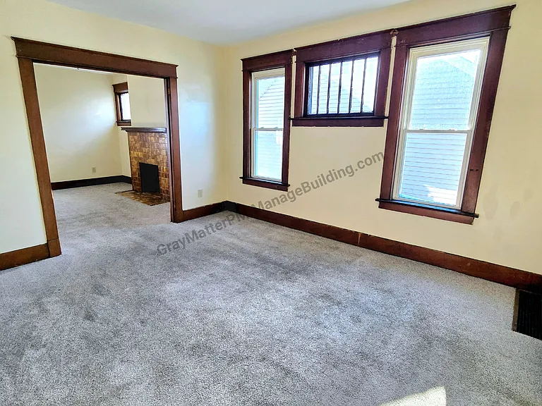330 Hess Ave #2 — Photo 3