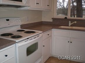 2nd image of 335 Wilson St