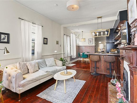 3rd image of 1510-12 Euterpe St