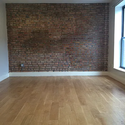 Rented by Sam Tabak | media 26
